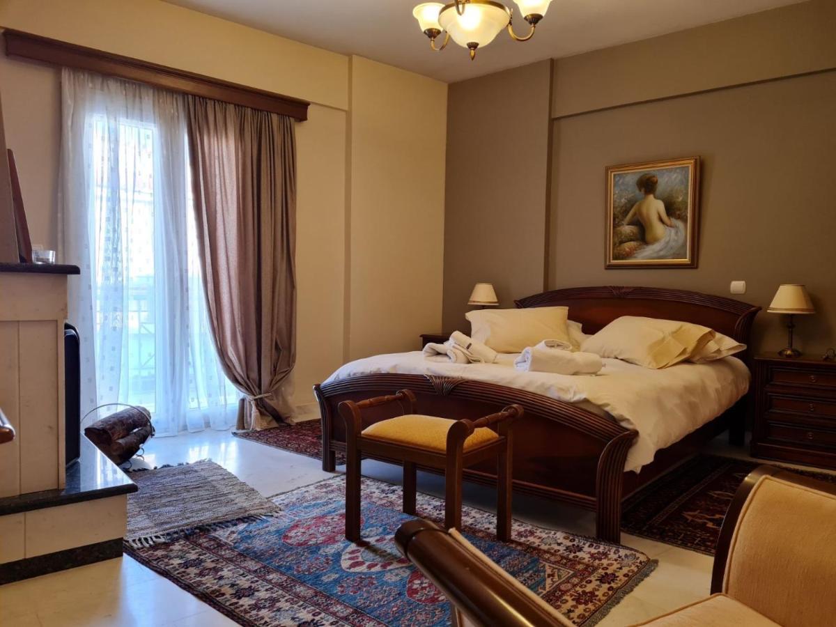 Papastavrou Apartments 卡拉维塔 外观 照片