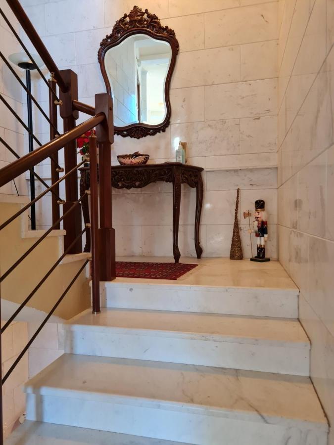Papastavrou Apartments 卡拉维塔 外观 照片